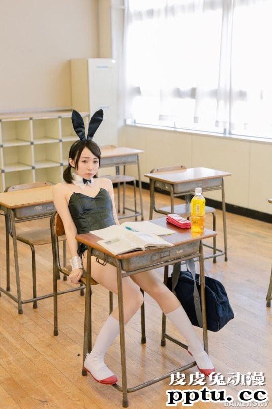 日本推特的兔女郎日 网友齐晒兔耳性感美照