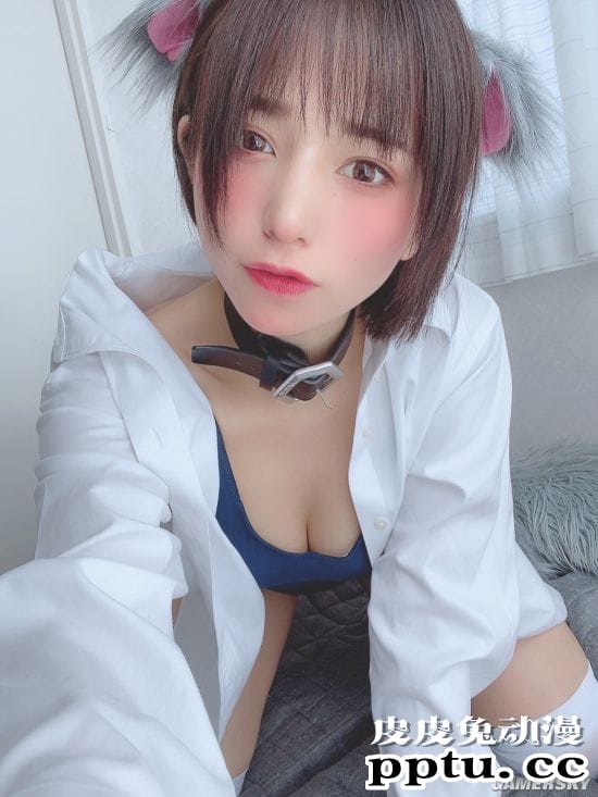 泳装激赞的短发樱花妹 小露光滑美腿的日本COSER九重 はる