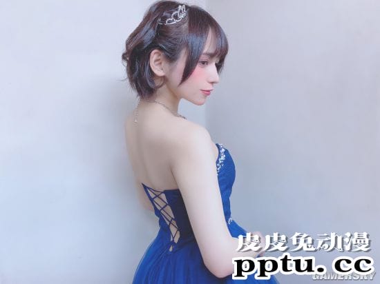 泳装激赞的短发樱花妹 小露光滑美腿的日本COSER九重 はる