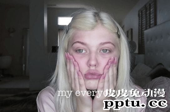 可能是最喜欢吐舌头的网红 TikTok粉丝第一的loren gray