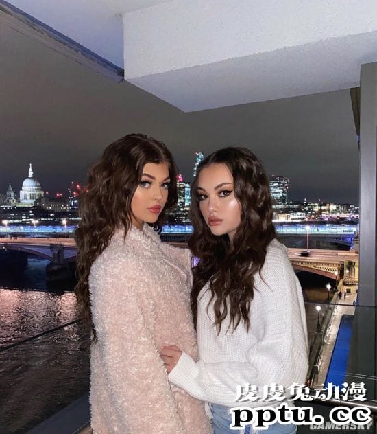 可能是最喜欢吐舌头的网红 TikTok粉丝第一的loren gray