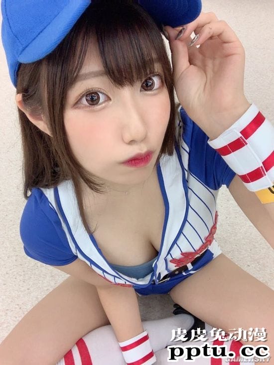 白肤美腿身材极好 曲线迷人的19岁樱花嫩妹Ruchiko