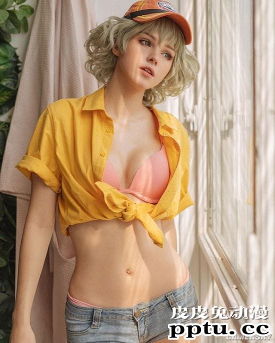 俄妹COS漫威“格温侍” 紧身胶衣性感归来