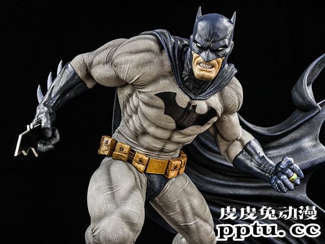 「蝙蝠侠:缄默」蝙蝠侠雕像赏析