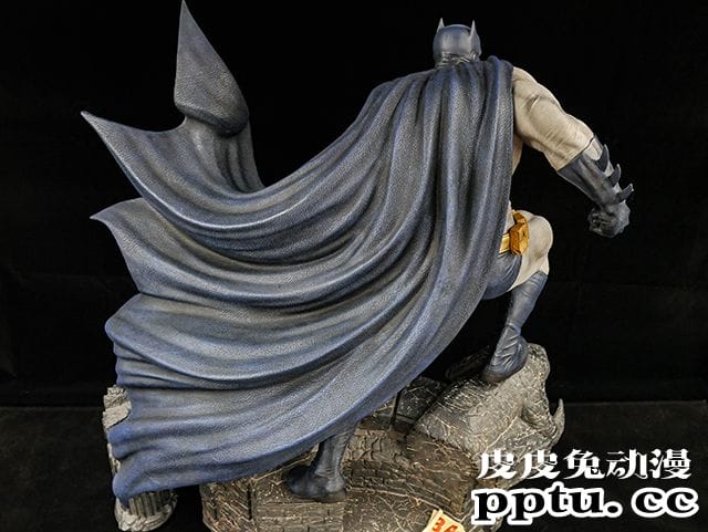 「蝙蝠侠:缄默」蝙蝠侠雕像赏析