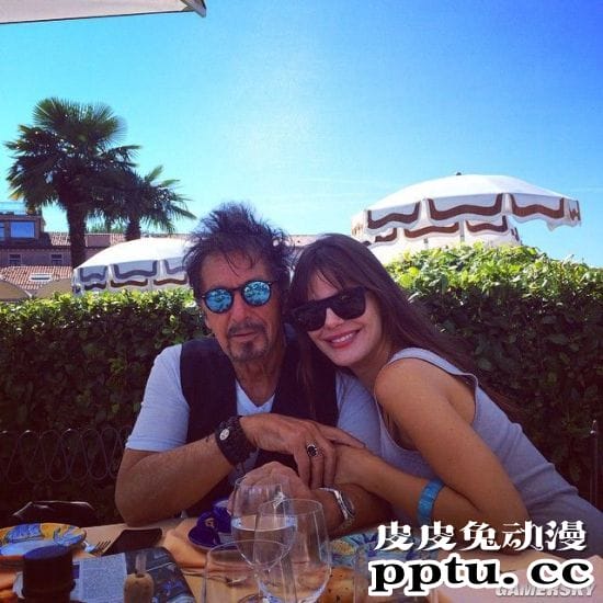 俘获“小李子”的23岁超模 颜值身材双满分的星二代