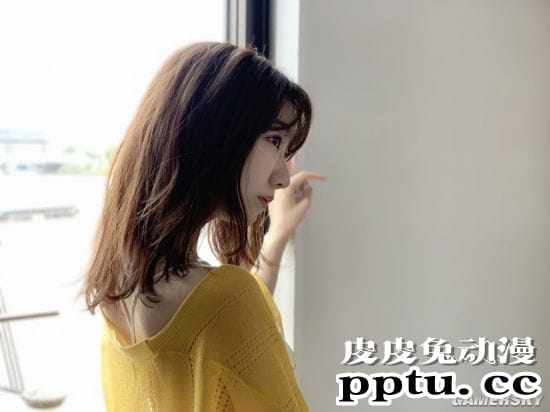 柏木由纪分享写真幕后花絮 展示拍摄写真的现场工作