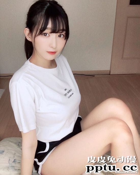 人妻类型的温柔少女 面容可爱身材成熟的樱花妹我妻ゆりか