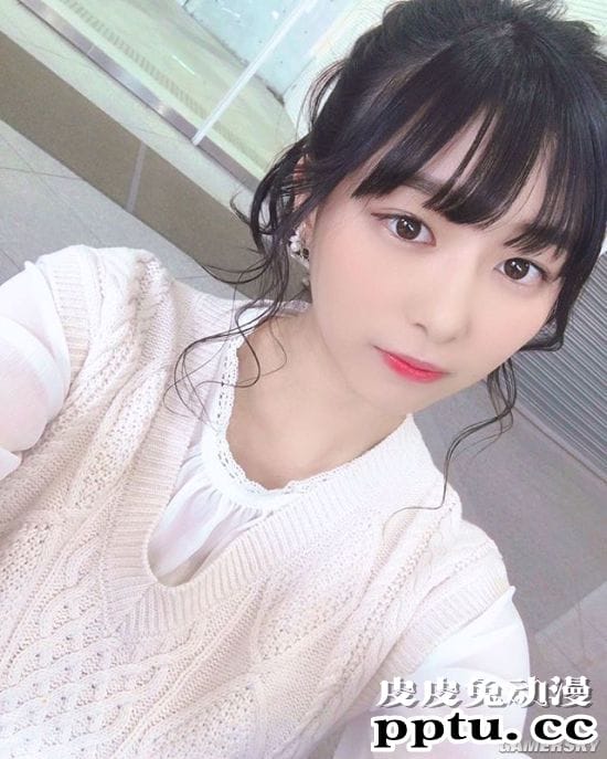 人妻类型的温柔少女 面容可爱身材成熟的樱花妹我妻ゆりか