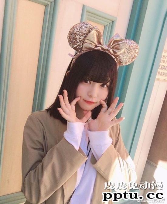 人妻类型的温柔少女 面容可爱身材成熟的樱花妹我妻ゆりか