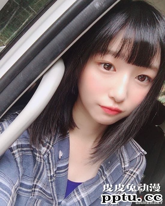 人妻类型的温柔少女 面容可爱身材成熟的樱花妹我妻ゆりか