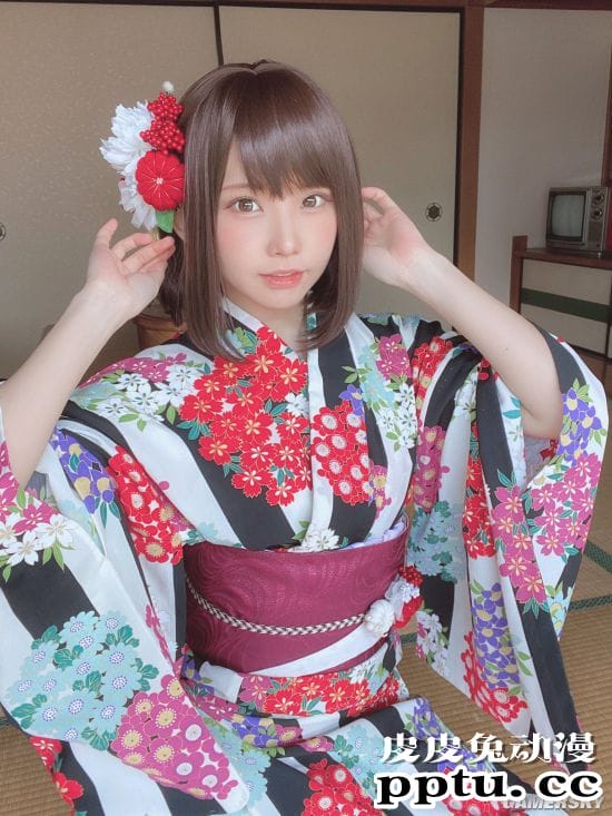 Enako恶魔与天使风格杂志写真 性感与清纯完美切换