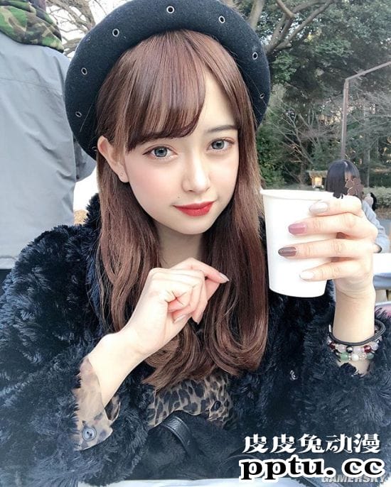 因绯闻走红的日本18岁少女 原是四国混血的嫩模玛利亚爱子