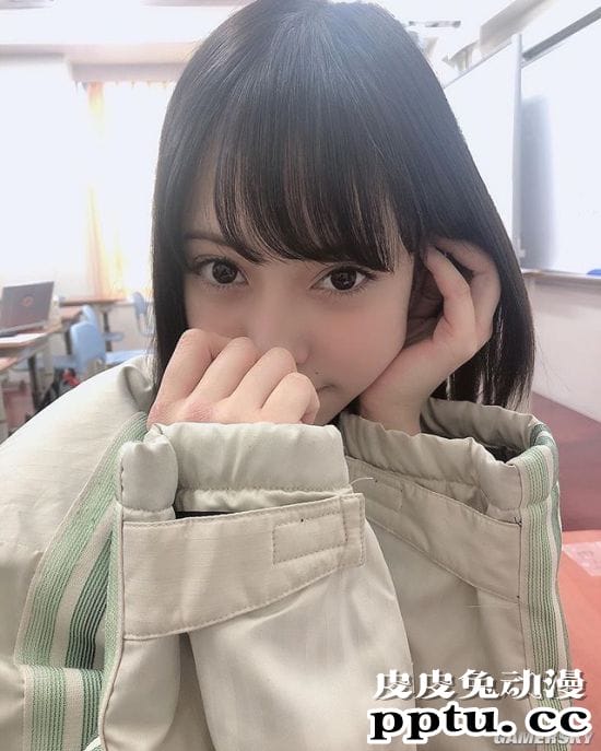 因绯闻走红的日本18岁少女 原是四国混血的嫩模玛利亚爱子