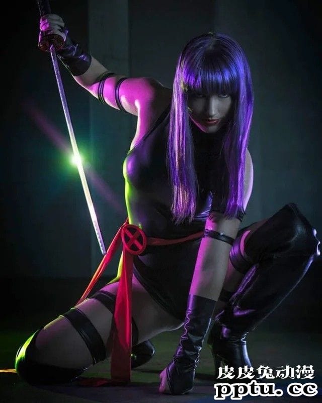 超大身材的学妹驾到 一周大师级CosPlay赏