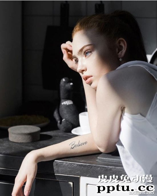 尺度合理的纤细正妹 来自战斗民族的网红模特Renata Valliulina