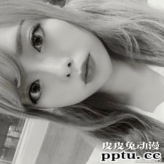 看姿势已然陶醉 日本美少女萨克斯手Yucco Miller