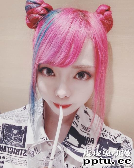 看姿势已然陶醉 日本美少女萨克斯手Yucco Miller