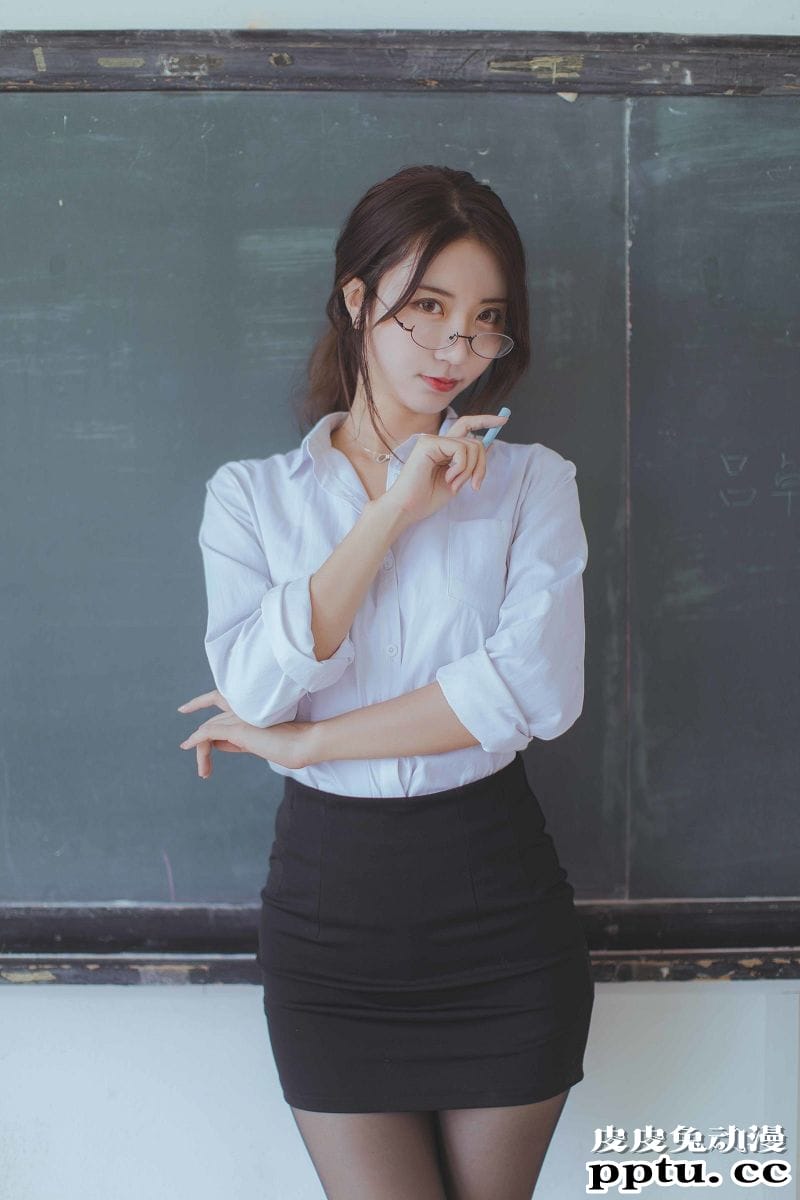 黑川COSPLAY黑丝教师摄影图片[43P]