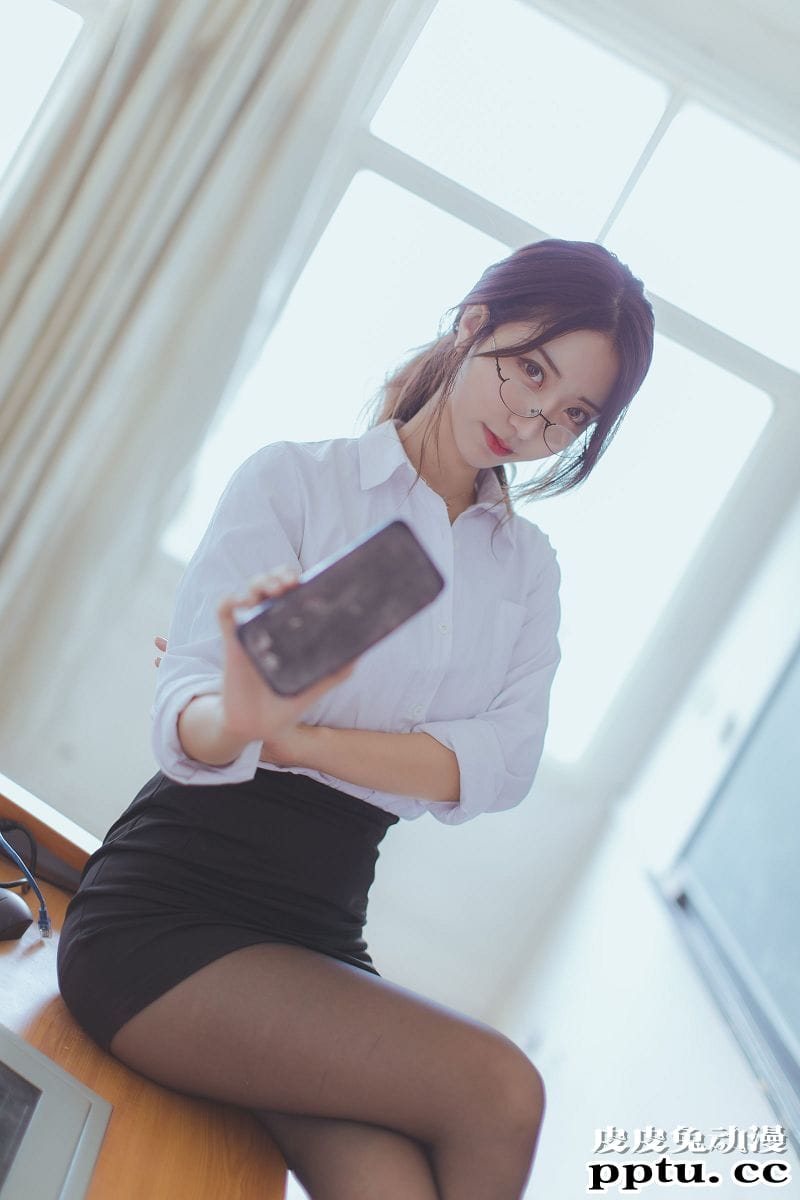 黑川COSPLAY黑丝教师摄影图片[43P]