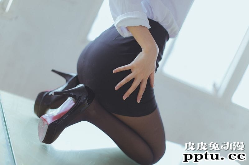 黑川COSPLAY黑丝教师摄影图片[43P]