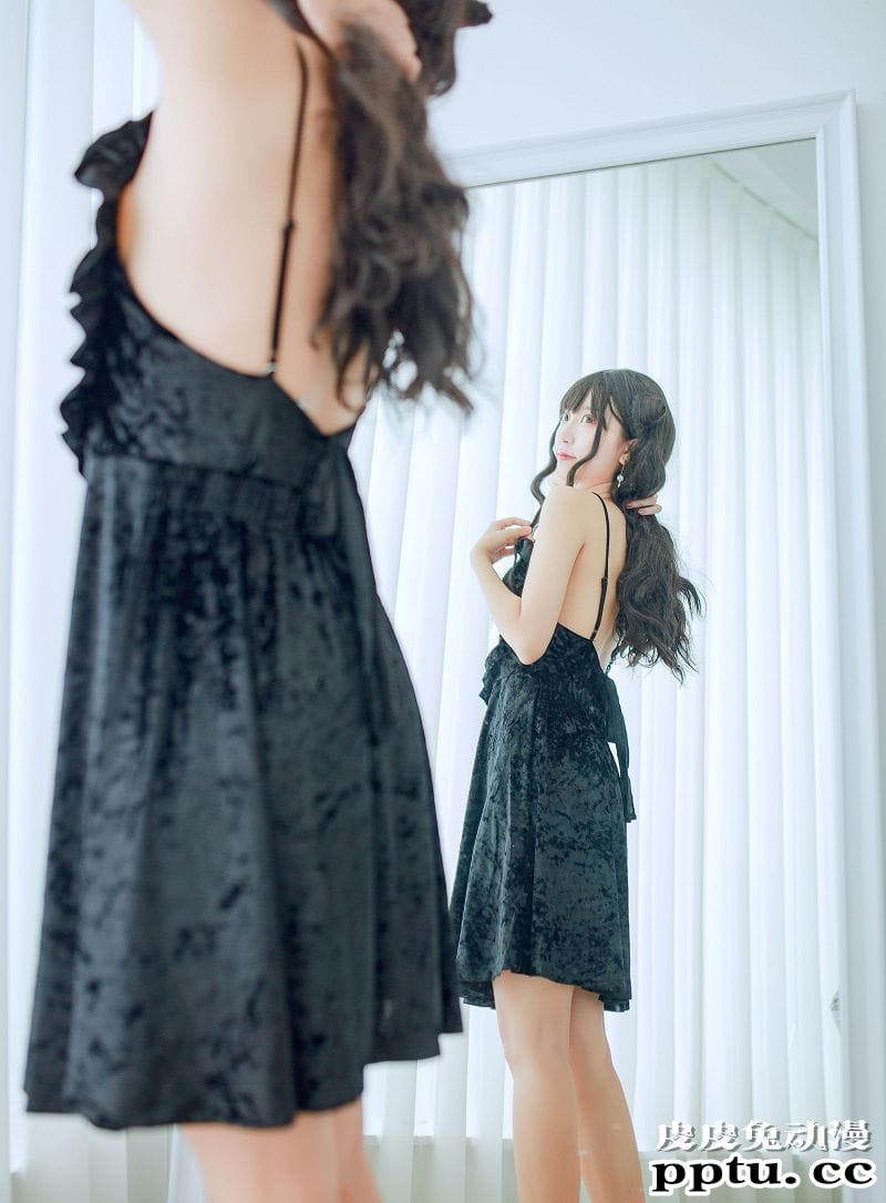 黑川COSPLAY小恶魔黑裙子写真套图[31P]