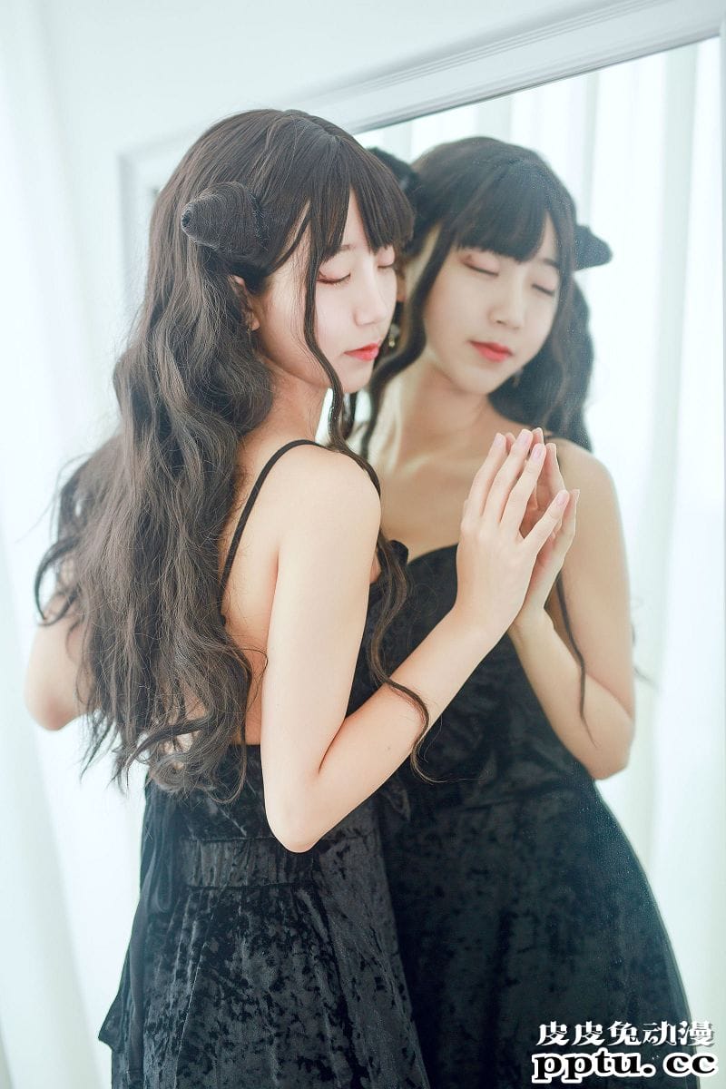 黑川COSPLAY小恶魔黑裙子写真套图[31P]