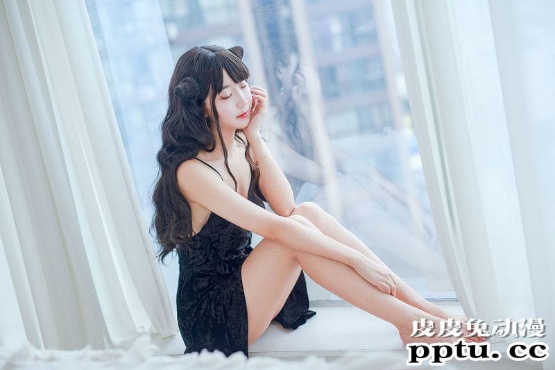 黑川COSPLAY小恶魔黑裙子写真套图[31P]