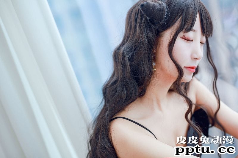 黑川COSPLAY小恶魔黑裙子写真套图[31P]