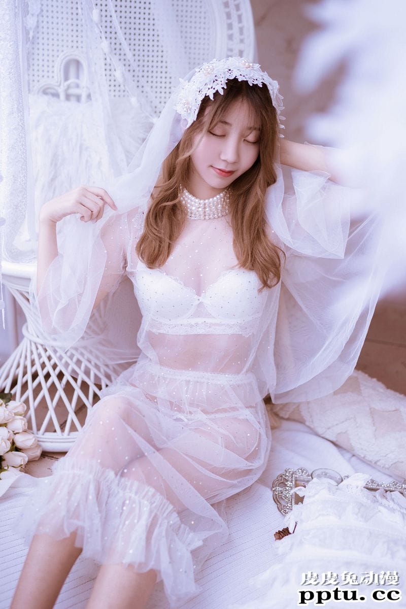 黑川COSPLAY年上彼女婚纱+毛衣摄影写真[39P]