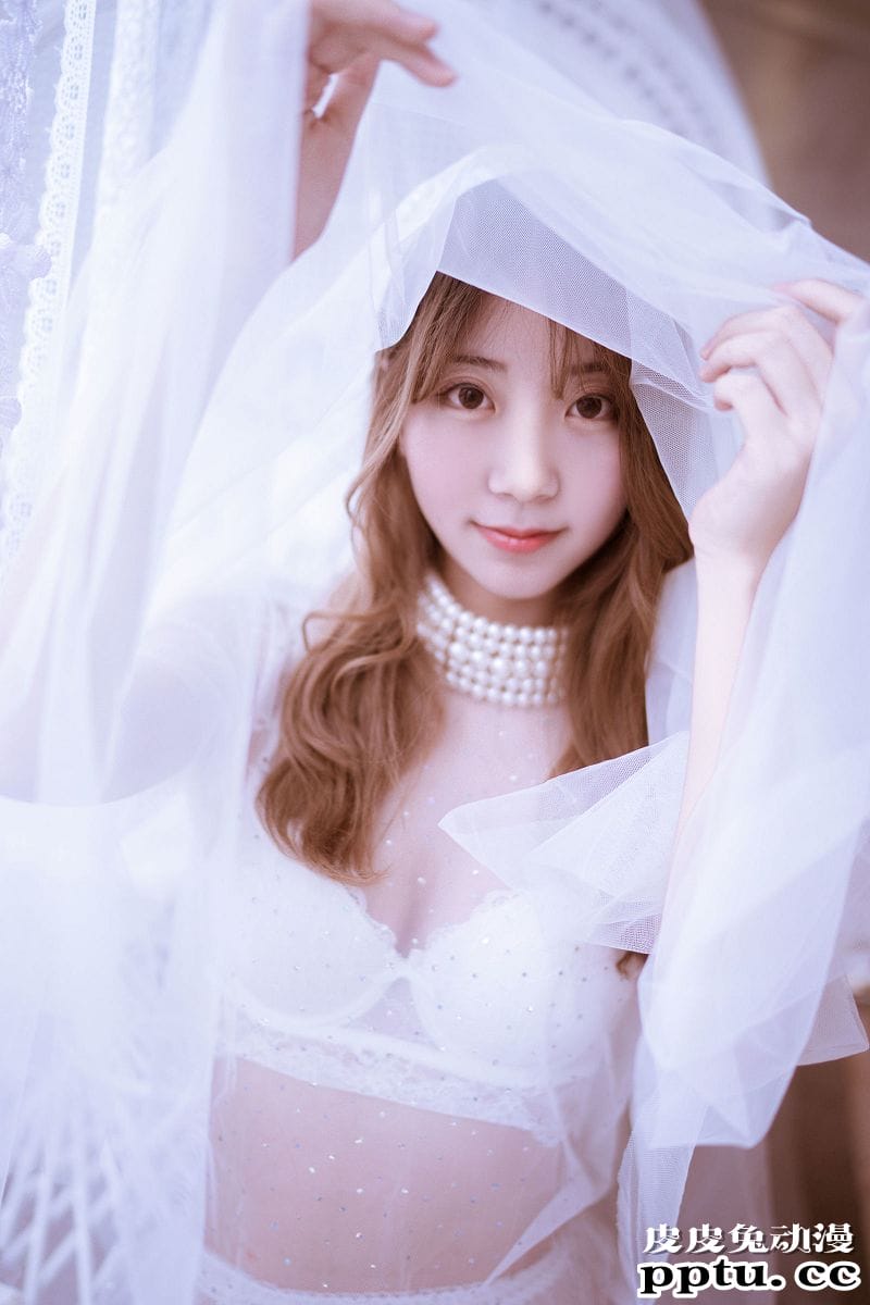 黑川COSPLAY年上彼女婚纱+毛衣摄影写真[39P]