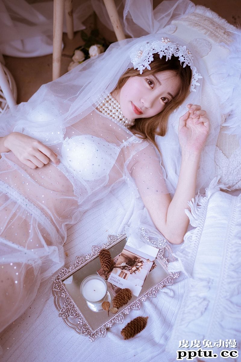 黑川COSPLAY年上彼女婚纱+毛衣摄影写真[39P]