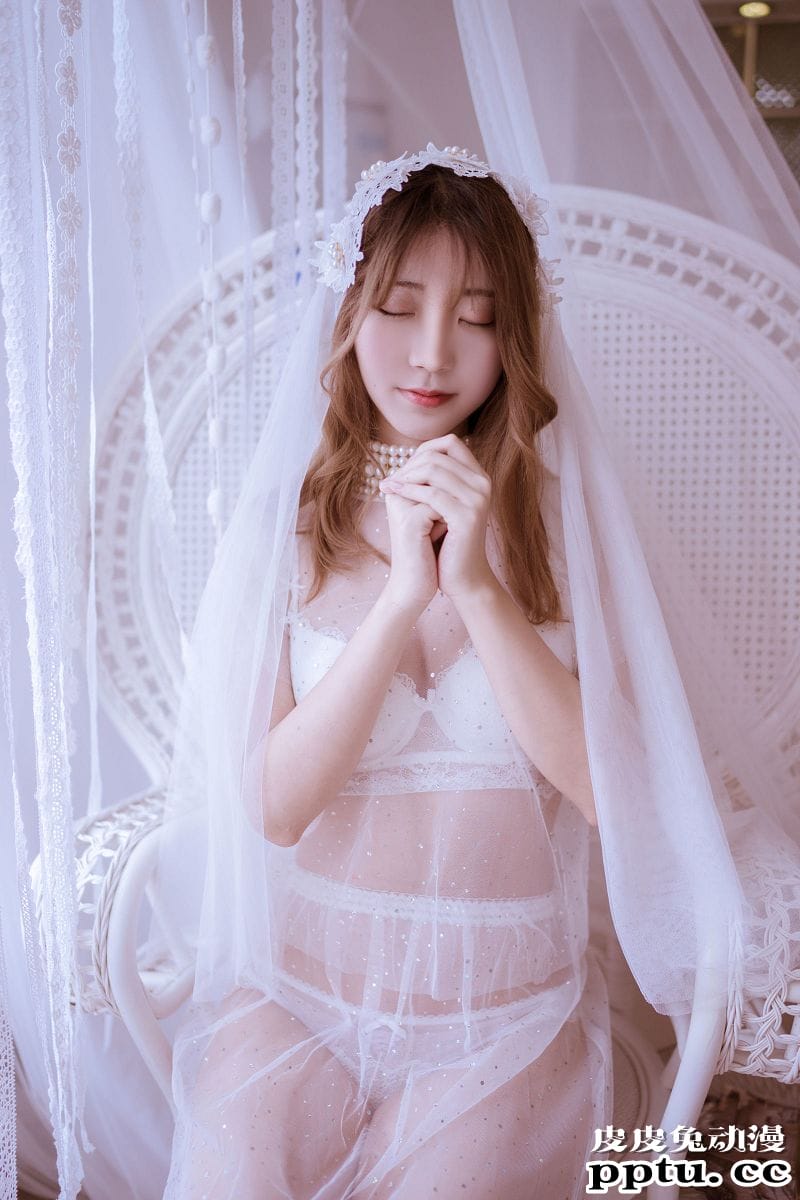 黑川COSPLAY年上彼女婚纱+毛衣摄影写真[39P]