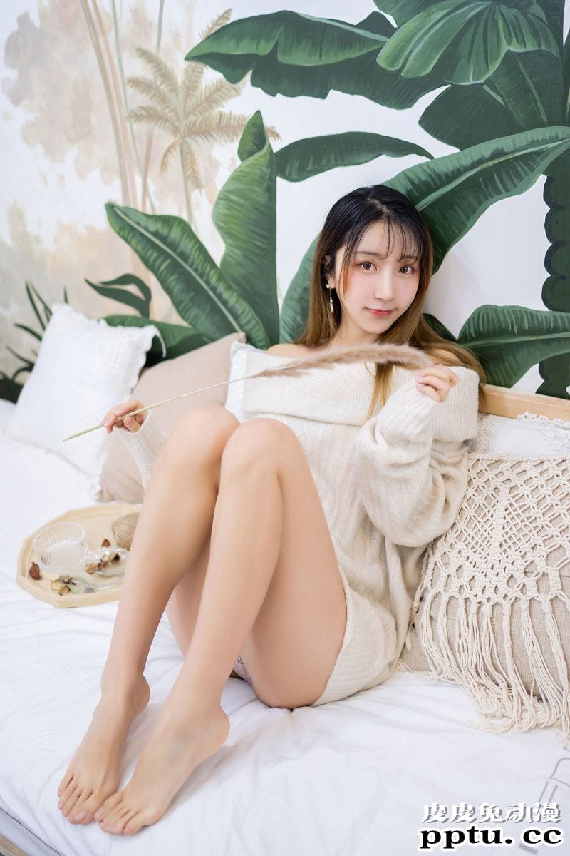 黑川COSPLAY年上彼女婚纱+毛衣摄影写真[39P]