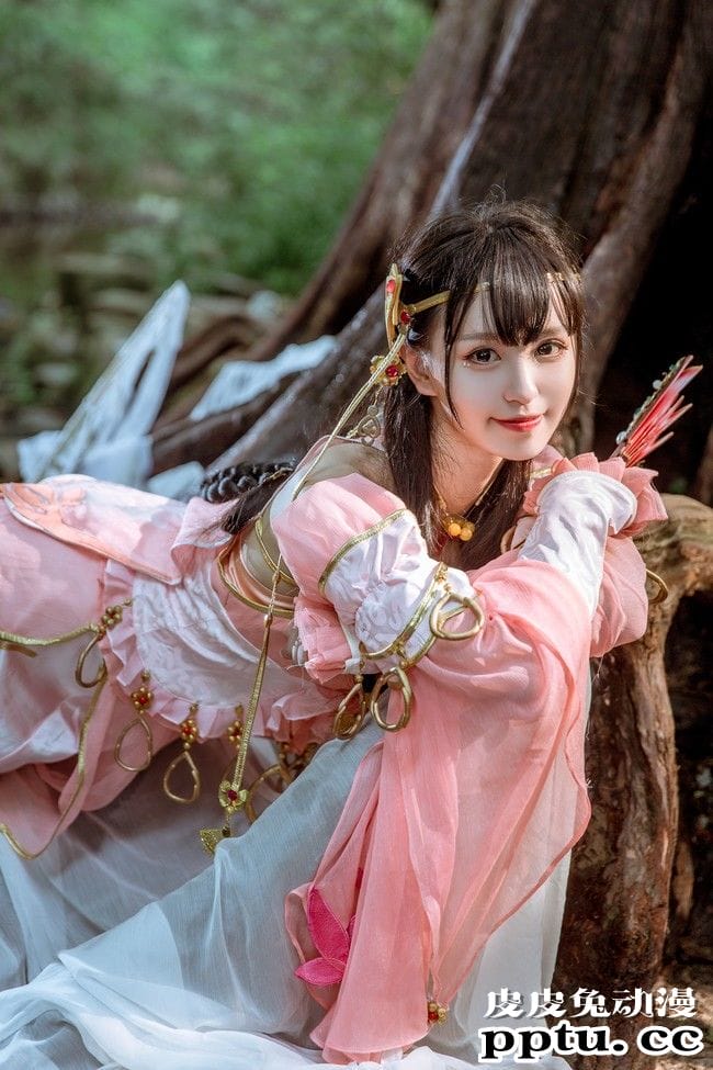 COSPLAY剑网3《定国七秀姐妹花》图片