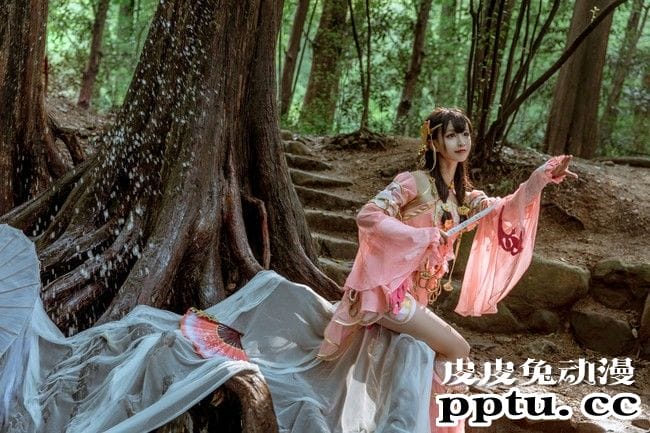 COSPLAY剑网3《定国七秀姐妹花》图片