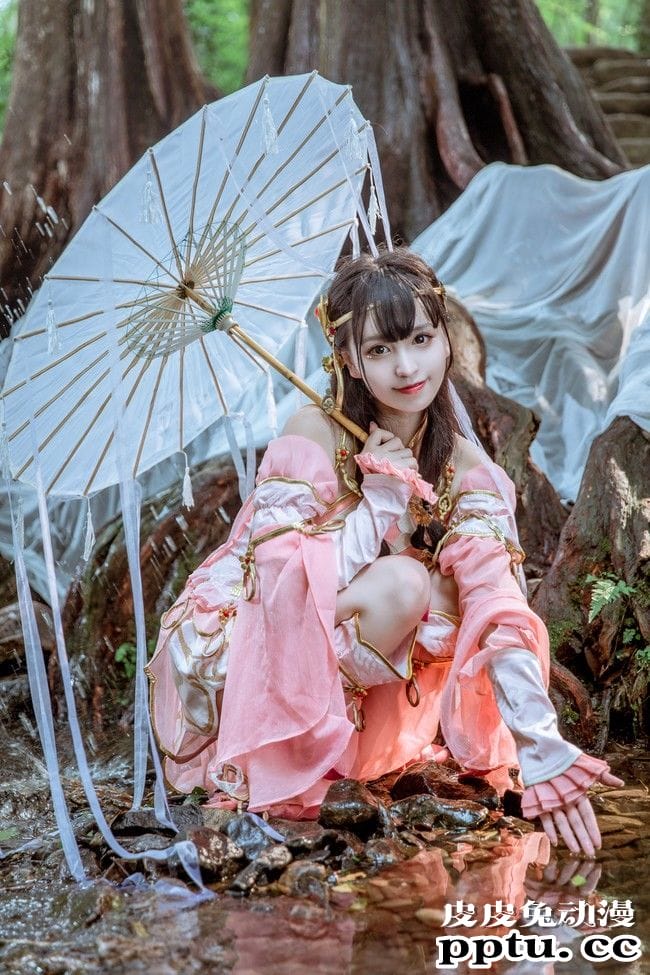 COSPLAY剑网3《定国七秀姐妹花》图片