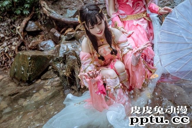 COSPLAY剑网3《定国七秀姐妹花》图片