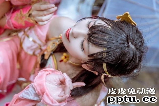 COSPLAY剑网3《定国七秀姐妹花》图片