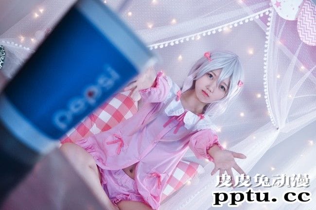 COSPLAY甜美可爱埃罗芒阿老师