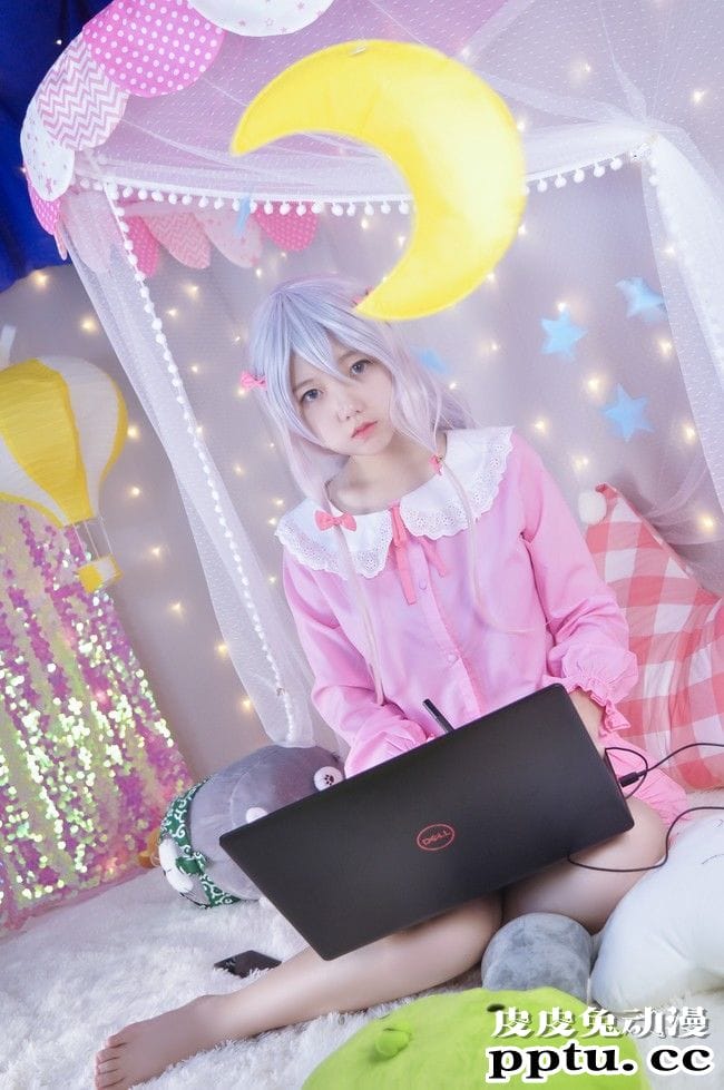 COSPLAY甜美可爱埃罗芒阿老师