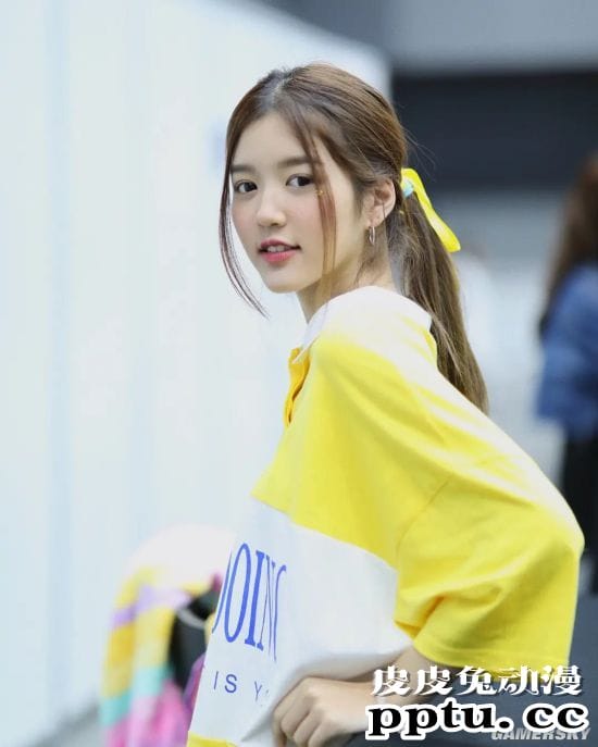 泰国00后日系萌妹 学霸人生本色出演泰剧《天才枪手》走红网络