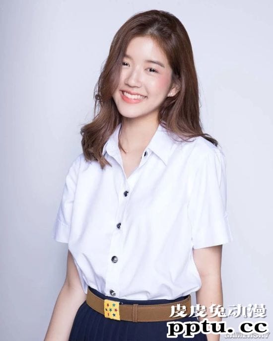 泰国00后日系萌妹 学霸人生本色出演泰剧《天才枪手》走红网络