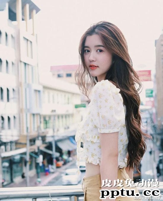 泰国00后日系萌妹 学霸人生本色出演泰剧《天才枪手》走红网络