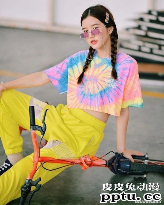 泰国00后日系萌妹 学霸人生本色出演泰剧《天才枪手》走红网络