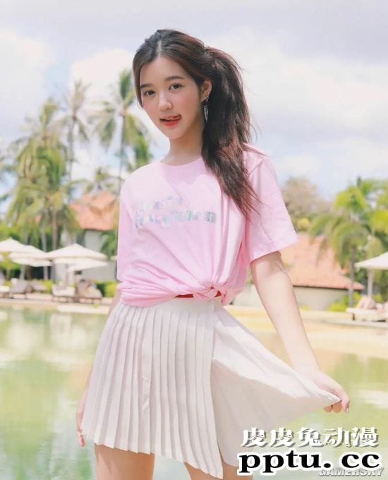 泰国00后日系萌妹 学霸人生本色出演泰剧《天才枪手》走红网络