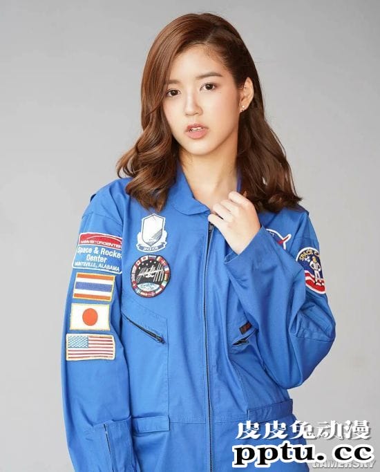 泰国00后日系萌妹 学霸人生本色出演泰剧《天才枪手》走红网络