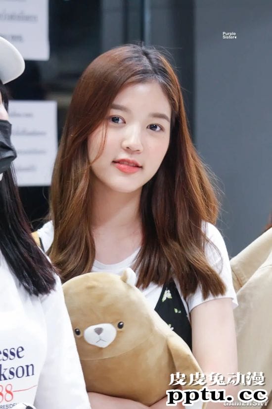 泰国00后日系萌妹 学霸人生本色出演泰剧《天才枪手》走红网络