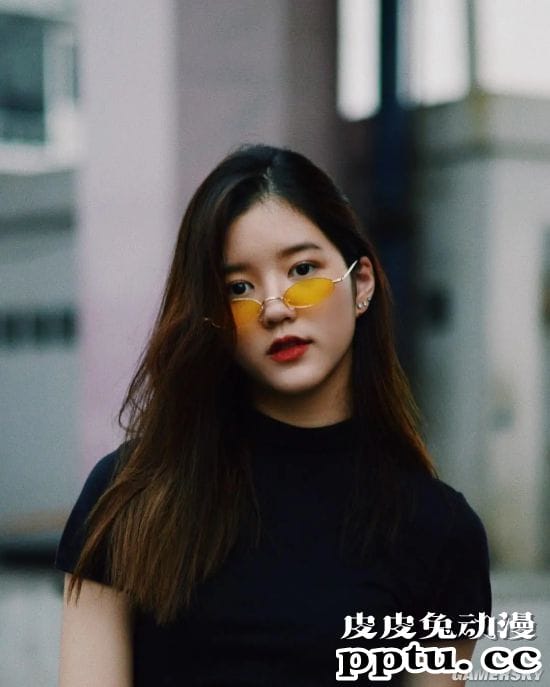 泰国00后日系萌妹 学霸人生本色出演泰剧《天才枪手》走红网络