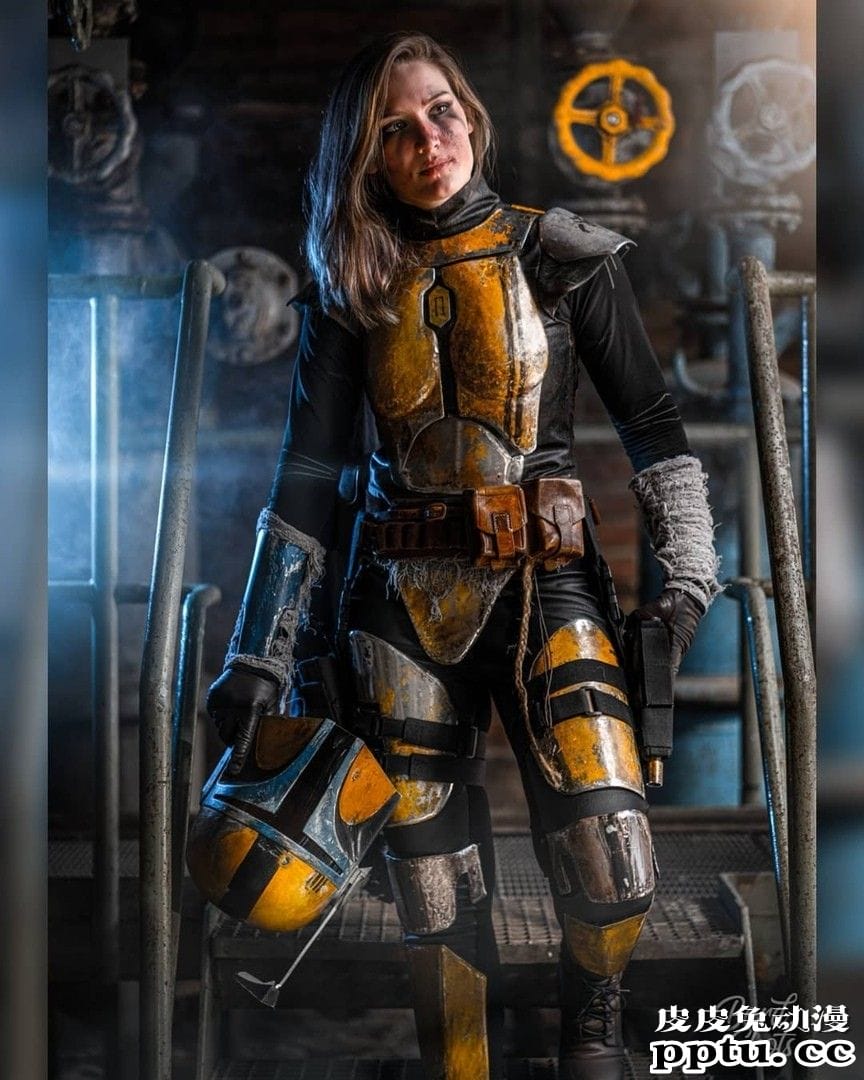 网袜兔女郎与胶衣下平玲花 一周大师级CosPlay赏